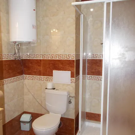 Privilege * スヴェティ・ヴラス